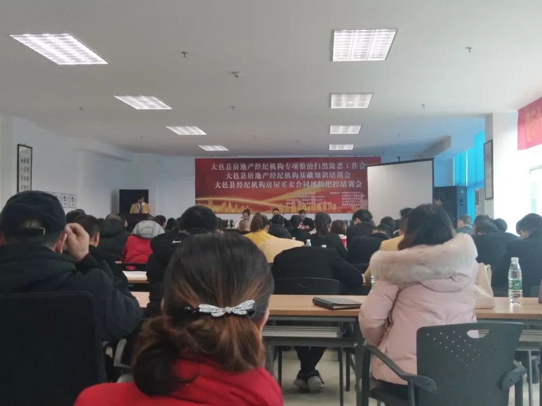 最新公积金提取代办中介上海方法分析(最方便真实的台州上海公积金代办提取业务方法)